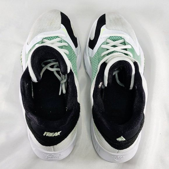 Nike Zoom Freak 4 Greek‎ Coast line Shoes White Green DJ6149-100 Run Men Size 5 - Picture 8 of 9